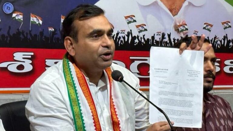 MP Chamala Kiran : అక్రమ నిర్మాణాలు కూల్చాలన్న కేటీఆర్.. జన్వాడ ఫాంహౌస్‌ కూల్చివేతపై స్టే ఎందుకు?