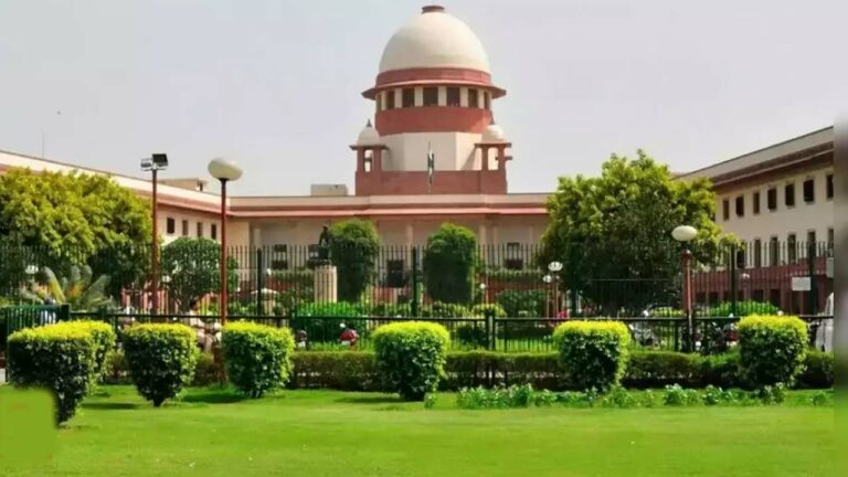 NEET: నీట్ రద్దు చేయొద్దు.. సుప్రీంకోర్టుకు ర్యాంకర్ల వినతి