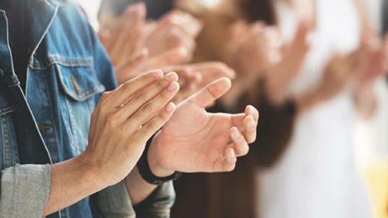 Health benefits of clapping: రోజూ చప్పట్లు కొట్టడం వల్ల ఎన్ని ప్రయోజనాలో తెలుసా?