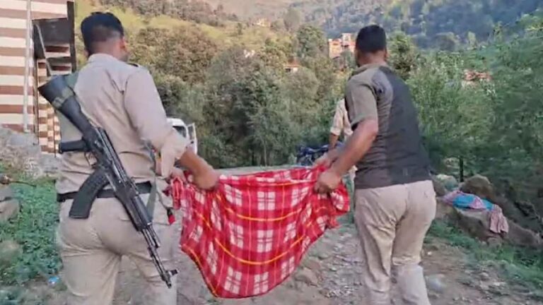 Mother Slits Throats Of Twins: ఎంత పనిచేశావ్ తల్లి.. నవజాత కవలపిల్లల గొంతు కోసి హత్య..