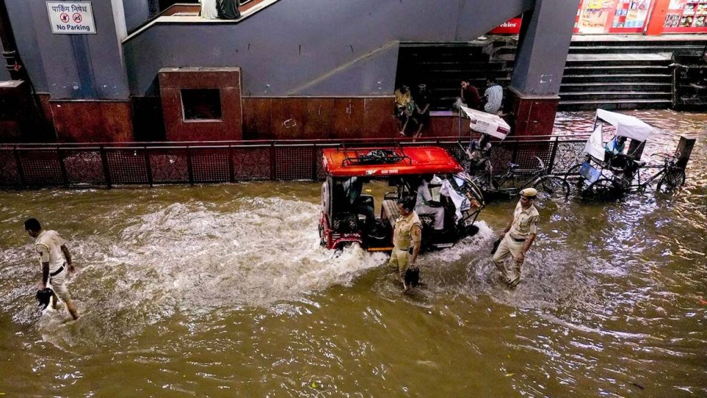 Delhirain