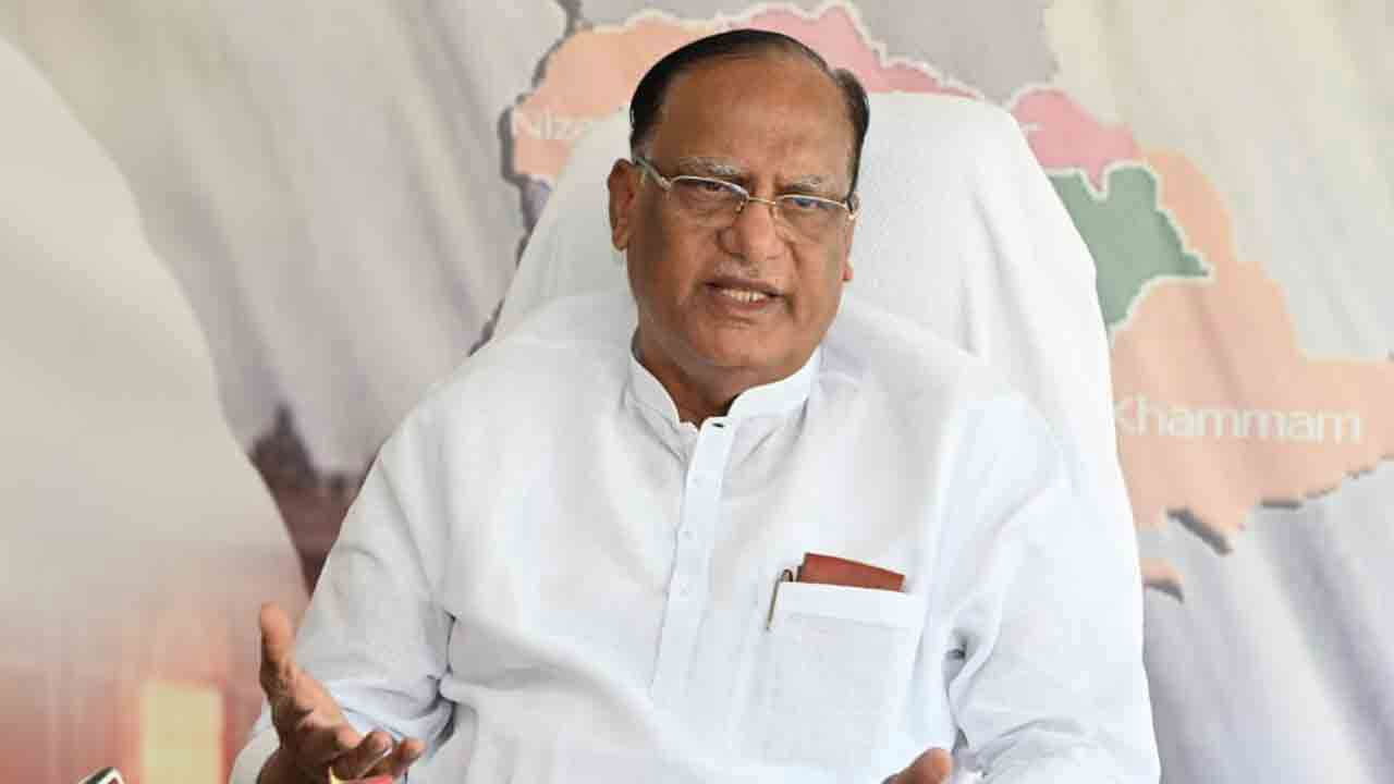 Gutha Sukender Reddy : సోనియా గాంధీ ఎప్పటికైనా తెలంగాణకు దేవతే..