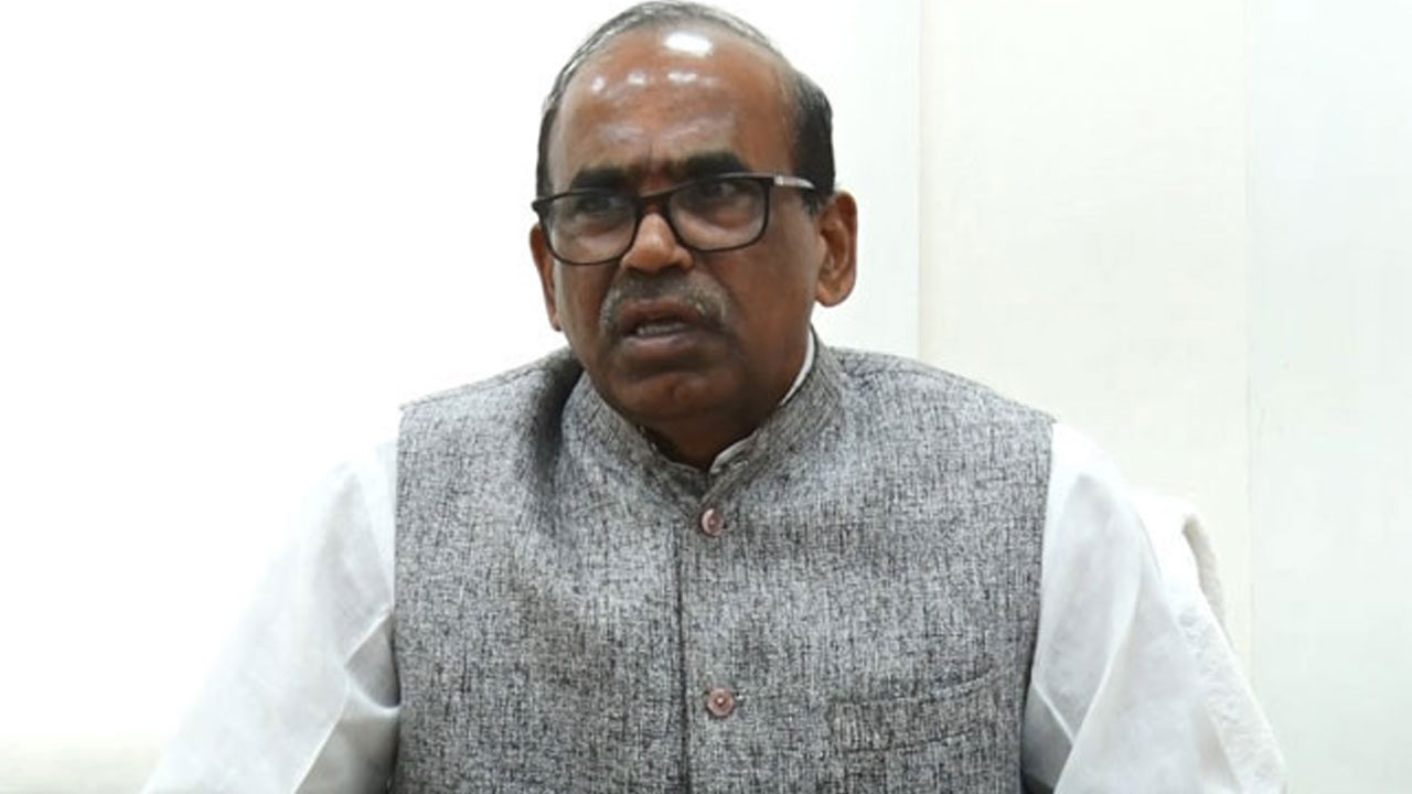 Justice Narasimha Reddy : జస్టిస్ నరసింహారెడ్డి పదవీకాలాన్ని పొడిగించే అవకాశం