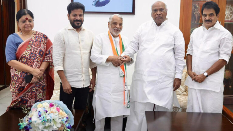 K.Keshava Rao : కాంగ్రెస్ తీర్థం పుచ్చుకున్న కేకే