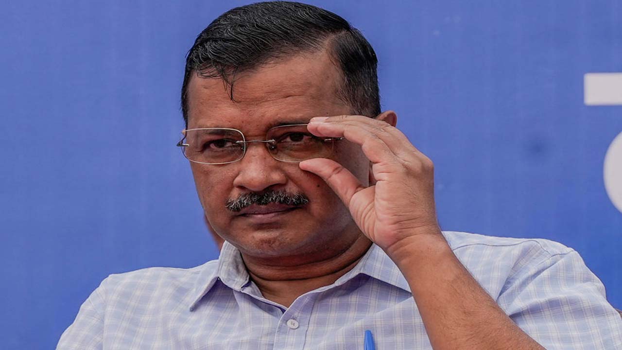 Kejriwal: ఆగస్టు 12న సీబీఐ చార్జిషీట్‌ పరిశీలించనున్న ఢిల్లీ కోర్టు