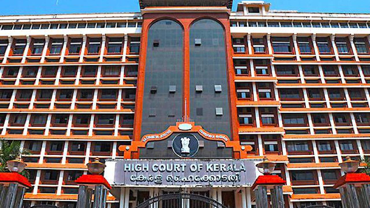 Live In Relationships: మహిళతో రిలేషన్‌షిప్‌లో ఉన్న వ్యక్తిని భర్తగా భావించి క్రూరత్వం కింద విచారించలేం..