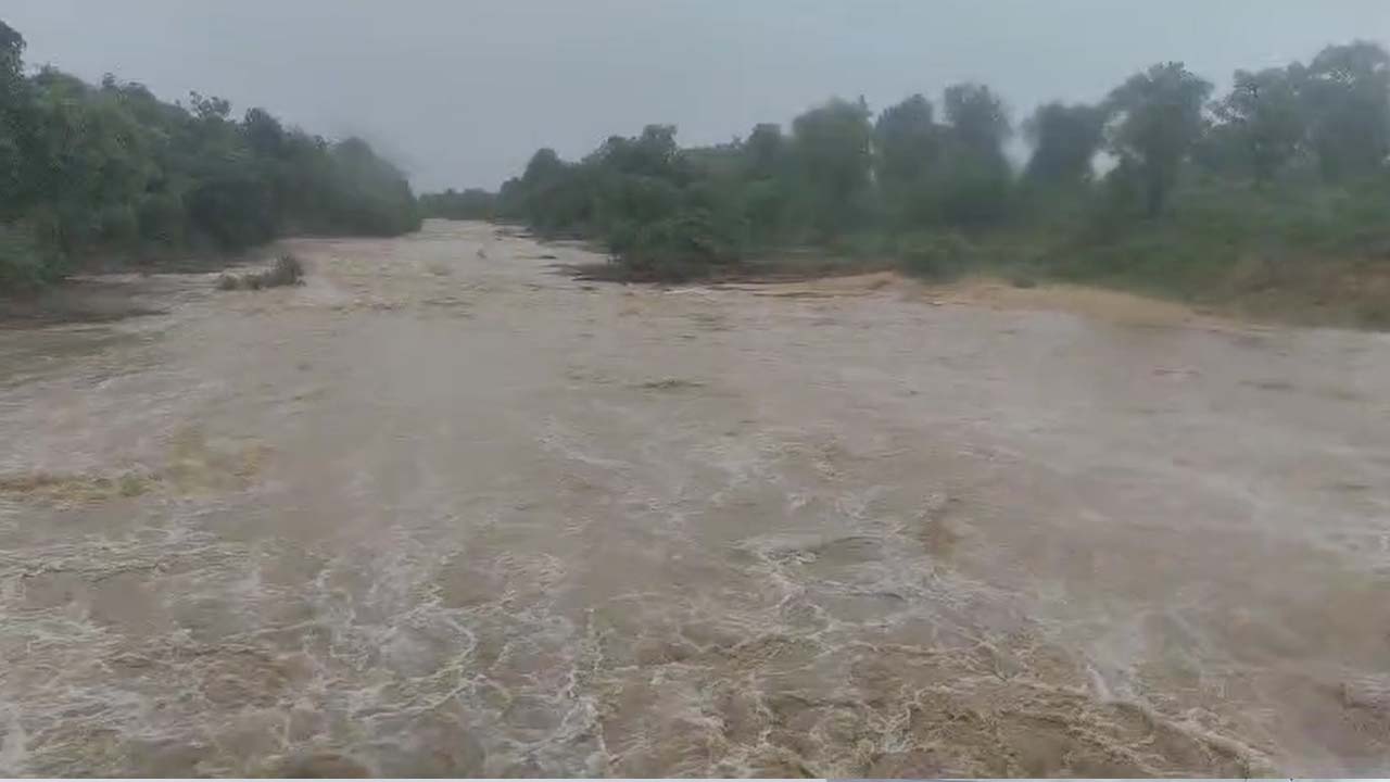 High Alert: కొత్తగూడెం జిల్లాలో హైఅలర్ట్‌.. ఏపీలోని 6 గ్రామాలకు పొంచి ఉన్న ముప్పు..