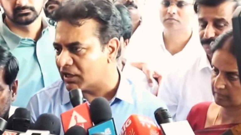 KTR : మా మహిళా శాసనసభ్యులపైన  అకారణంగా ముఖ్యమంత్రి నోరు పారేసుకున్నారు