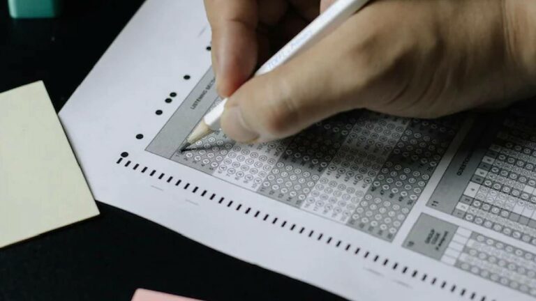 NEET-PG Exam: ఈ నెలలో నీట్-పీజీ ఎగ్జామ్.. పరీక్షకు 2 గంటల ముందే ప్రశ్నాపత్రం..