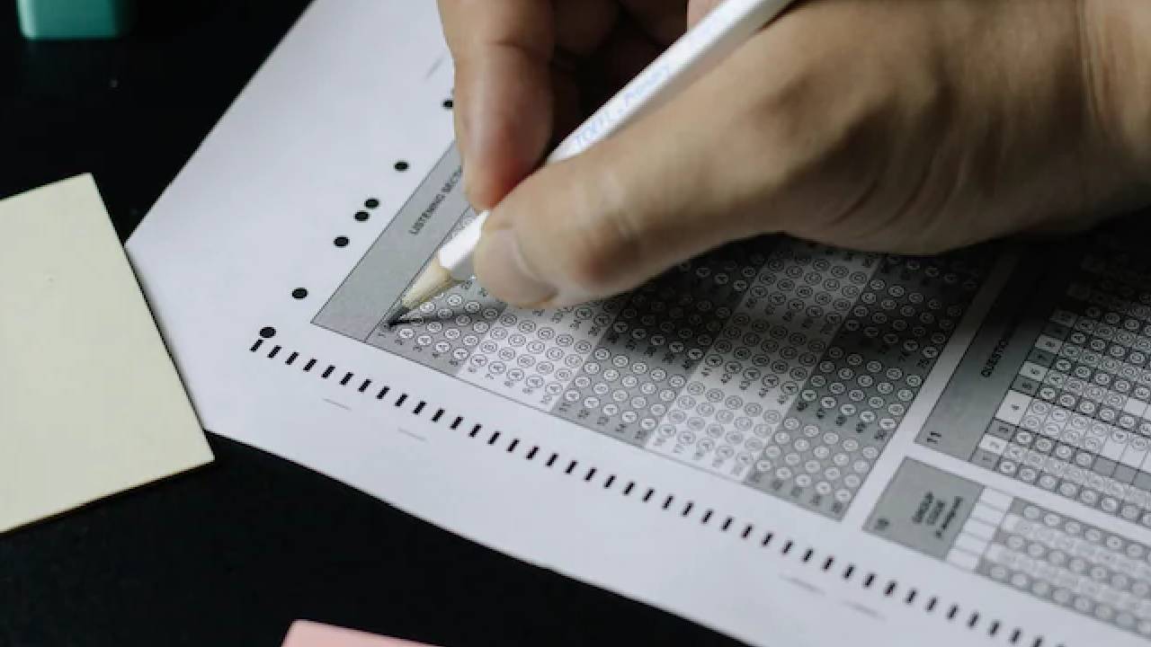 NEET-PG Exam: ఈ నెలలో నీట్-పీజీ ఎగ్జామ్.. పరీక్షకు 2 గంటల ముందే ప్రశ్నాపత్రం..