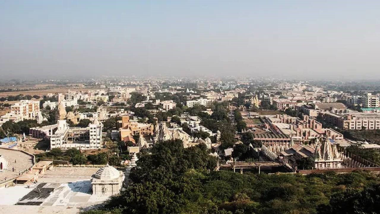 Palitana: దేశంలో పూర్తి “శాకాహార నగరం”గా గుర్తింపు.. మాంసాహరం నిషేధానికి కారణం ఏంటీ..?