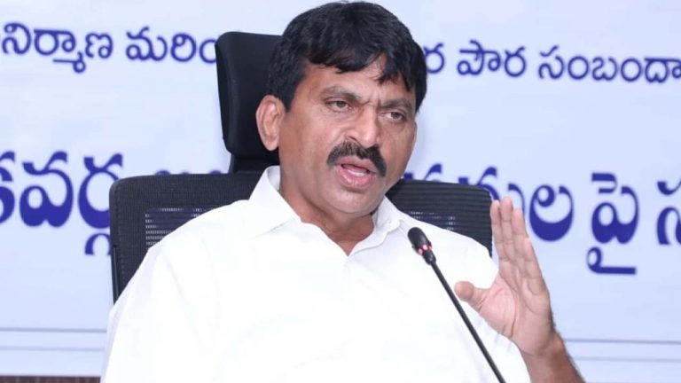 Ponguleti Srinivas Reddy : పేదోడి కలలు నెరవేర్చాలని ప్రభుత్వం ప్రత్యేక శ్రద్ధ పెట్టింది