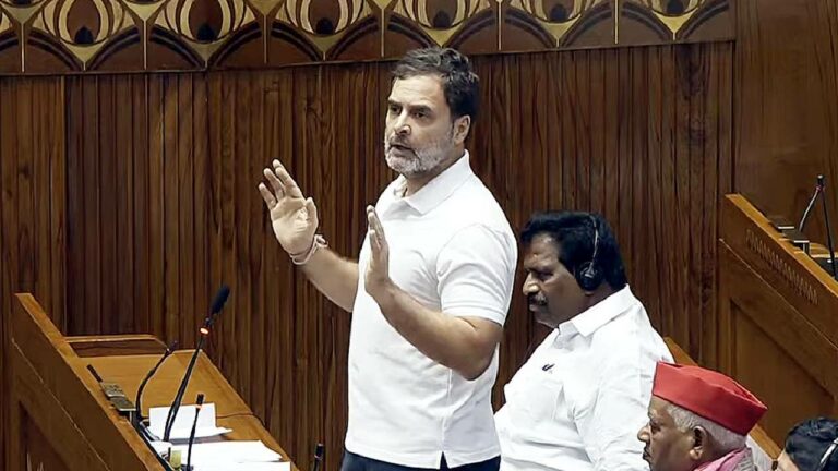 Rahul Gandhi: తొక్కిసలాట జరిగిన హత్రాస్‌లో పర్యటించనున్న రాహుల్ గాంధీ..