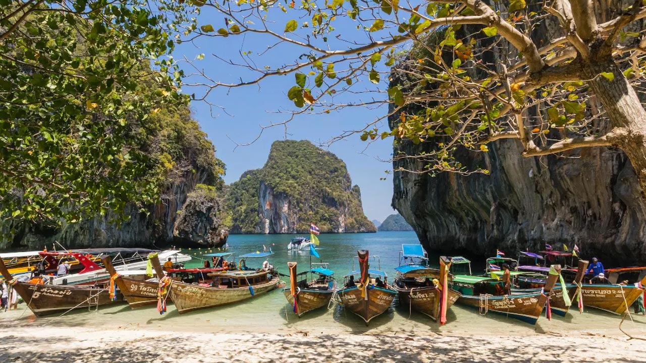 Thailand: రూ.50 వేలతో థాయ్‌లాండ్‌ను సందర్శించొచ్చు.. వసతి, ఆహారం అన్ని ఈ బడ్జెట్‌లోనే!