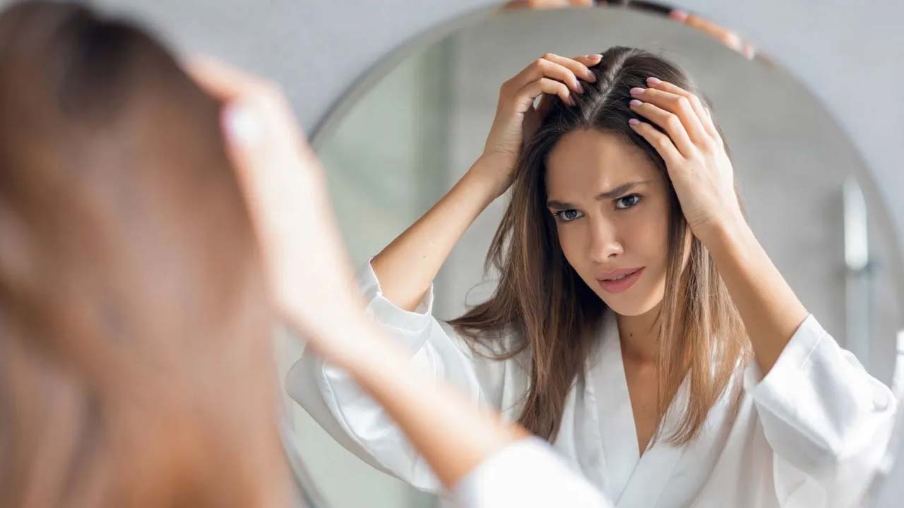 Hair Care: మీ జుట్టు బలంగా మారాంటే ఇవి తినండి..