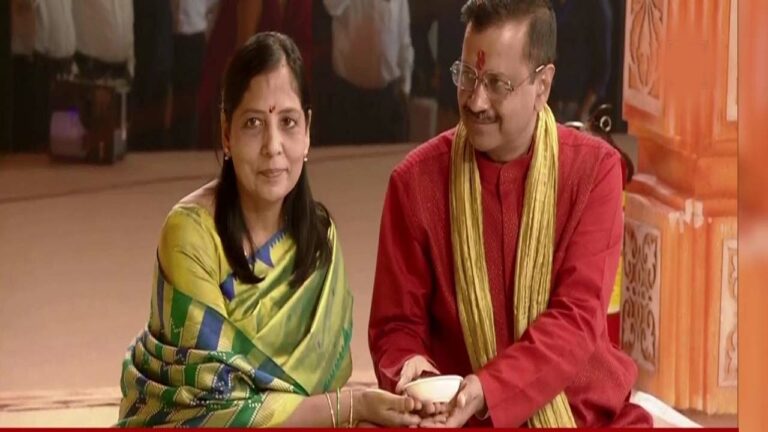 Sunita Kejriwal: కేజ్రీవాల్ అరెస్ట్‌పై సతీమణి సునీత కీలక వ్యాఖ్యలు