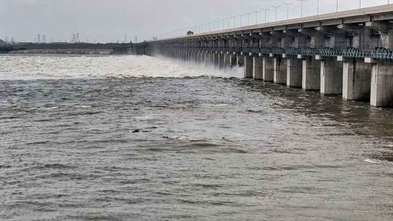 Yellampalli Project : ఉత్తర తెలంగాణకు సాగునీటి అవసరాలు తీర్చేందుకు ఎల్లంపల్లి