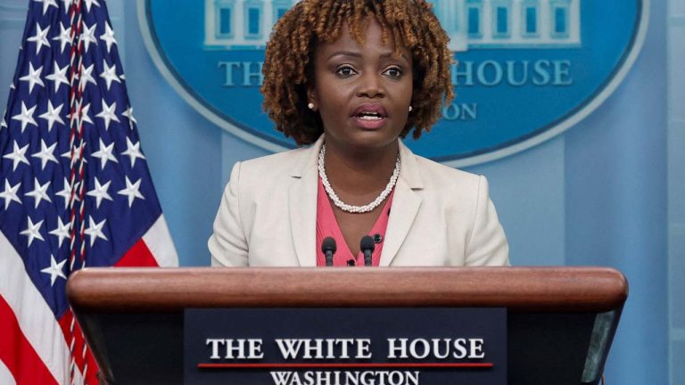 US: బంగ్లాదేశ్ అల్లర్లతో సంబంధం లేదు.. ఖండించిన వైట్‌హౌస్