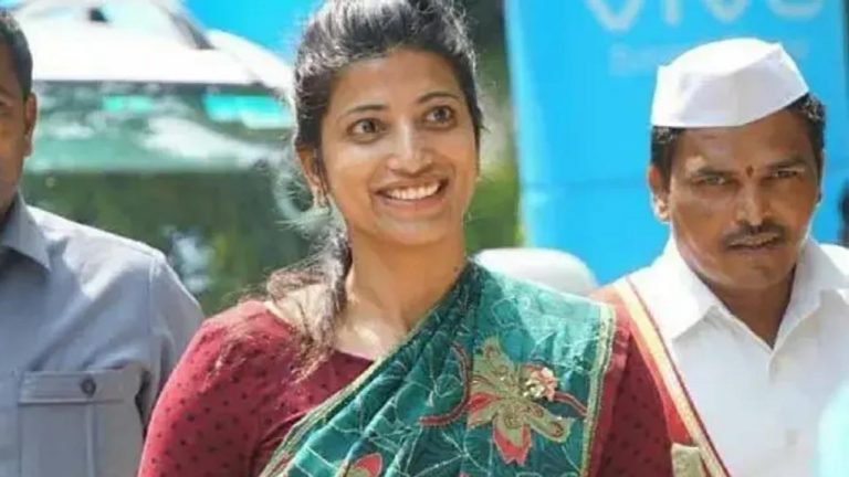 Amrapali: నిబంధనలు పాటించని మాల్స్, మల్టీప్లెక్స్‌లకు నోటీసులు జారీ