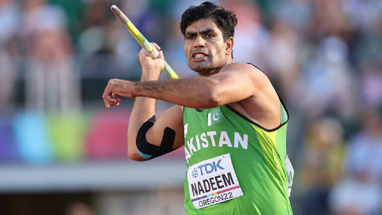 Arshad Nadeem: క్రికెటర్ కావాల్సిన వాడు, ఒలింపిక్స్ విన్నర్ అయ్యాడు..