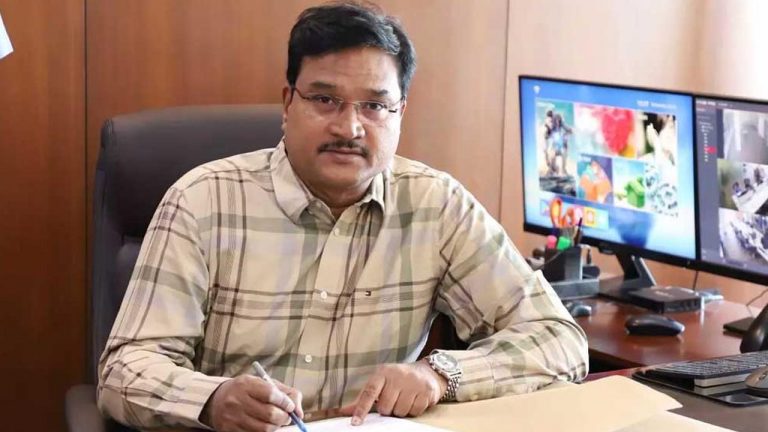 AV Ranganath: నేడు అమీన్ పూర్ లో పర్యటించనున్న హైడ్రా కమిషనర్ రంగనాథ్..