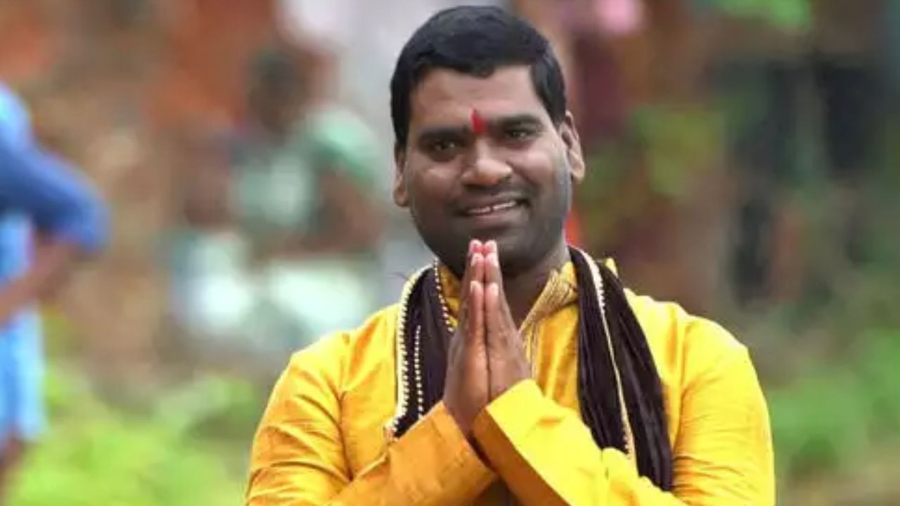 Bitthiri Sathi: భగవద్గీతపై అనుచిత వ్యాఖ్యలు.. క్షమాపణలు చెప్పిన బిత్తిరి సత్తి!