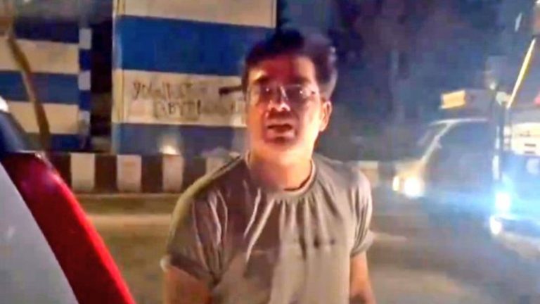 Real Indian: పాకిస్థానిలకు ఇచ్చిపడేసిన భారత క్యాబ్ డ్రైవర్.. వైరల్ వీడియో..