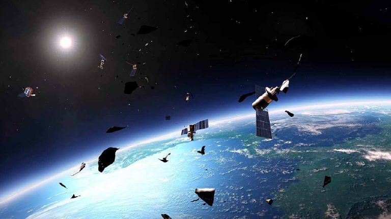 China: అంతరిక్షంలో 300కు పైగా  చైనా రాకెట్ ముక్కల వ్యాప్తి.. ప్రమాదంలో ఉపగ్రహాలు!