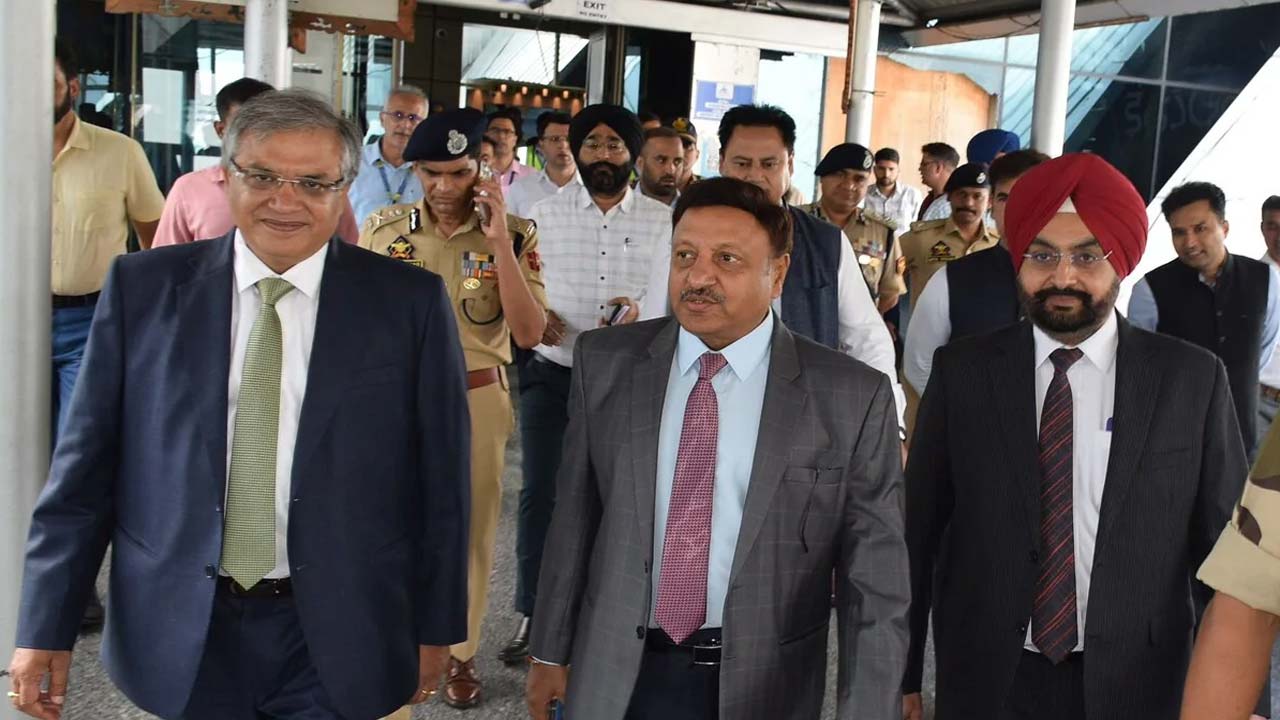 EC: జమ్మూ కాశ్మీర్‌ అసెంబ్లీ ఎన్నికలకు రంగం సిద్ధం? త్వరలోనే ఈసీ నోటిఫికేషన్!