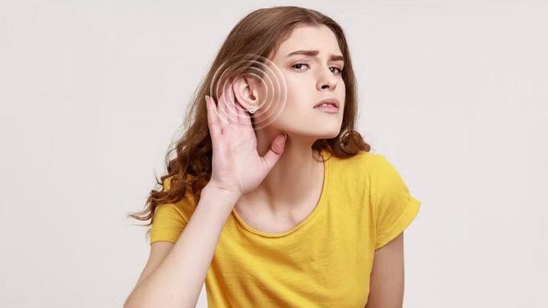 Ear buds: ఇయర్‌బడ్స్ చాలా సమయం వినియోగిస్తున్నారా..? డబ్ల్యూహెచ్⁭వో హెచ్చరిక