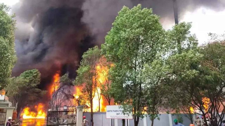 Reactor Explosion: మాటలకందని విషాదం.. ఎసెన్షియా ఫార్మా ప్రమాదంలో 16 మంది మృతి