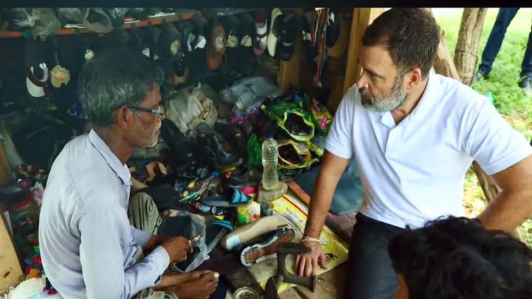 Rahul gandhi: రాహుల్ కుట్టిన చెప్పులకు భలే గిరాకీ.. ఎంత పలుకుతుందంటే..!