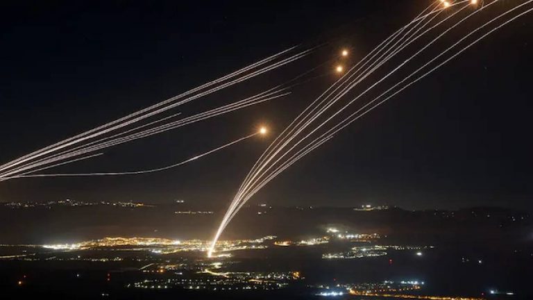 Israel: ఇజ్రాయిల్‌పై విరుచుకుపడుతున్న హిజ్బుల్లా.. డ్రోన్లతో దాడి..