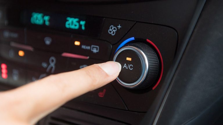 AC in Car: ఓ గంట పాటు కారులో ఏసీ ఆన్ చేస్తే.. ఎంత పెట్రోల్ అయిపోతుందో తెలుసా?