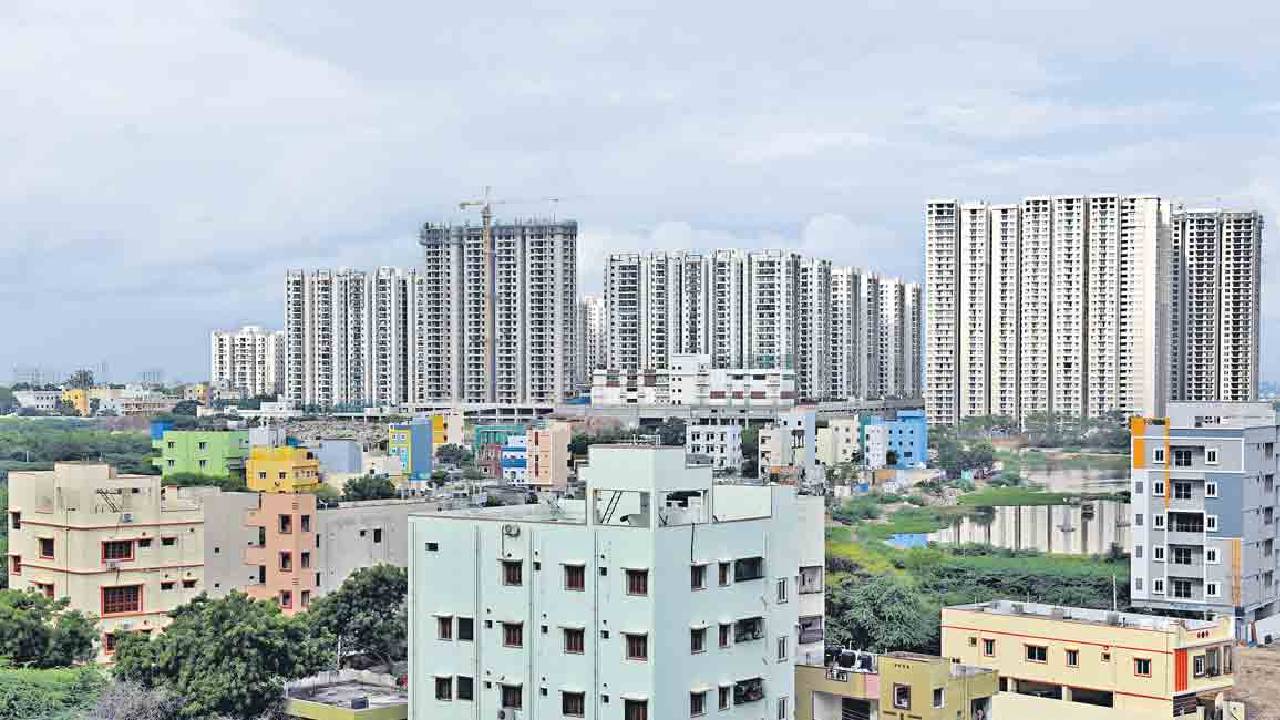 Hyderabad: హైదరాబాద్‌లో విక్రయానికి లక్ష ఇళ్లు..గత ఐదేళ్లలో పెరిగిన ధరలు