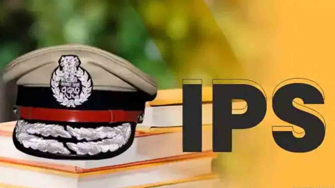 IPS Transfers: ఏపీలో16 మంది ఐపీఎస్ అధికారుల బదిలీలు