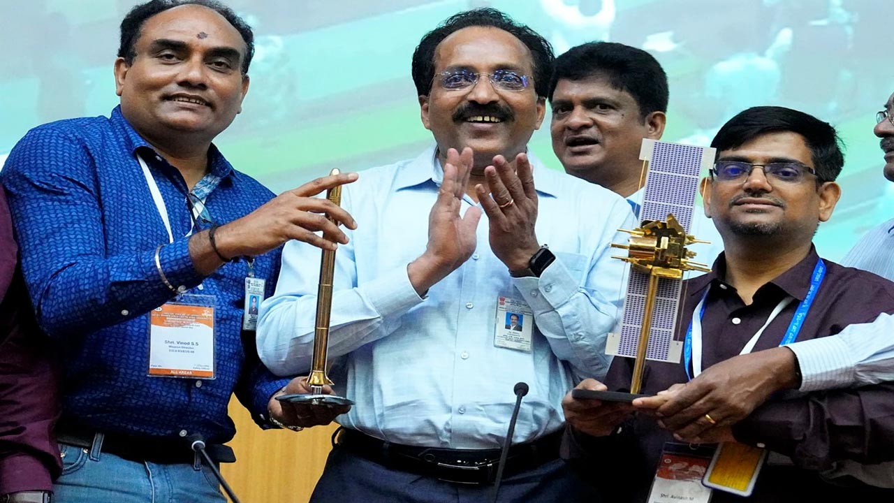 ISRO: అంతరిక్షంలో భారత్‌ మరో ఫీట్‌.. గగన్‌యాన్‌ మిషన్‌కు సంబంధించి ఇస్రో కీలక అప్‌డేట్‌ !