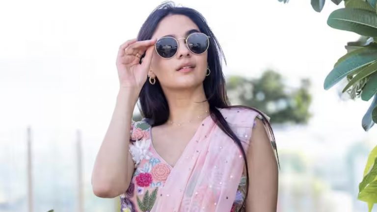 Imanvi Esmail: అందుకే ప్రభాస్‌కు జోడిగా ఇమాన్వీని ఎంపిక చేశా: హను రాఘవపూడి