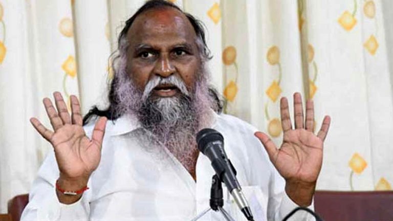 Jaggareddy: డాటా సరిగ్గాలేక రుణమాఫీ ఆలస్యమైంది.. దీంట్లో దాచుకునేది ఏముంది?