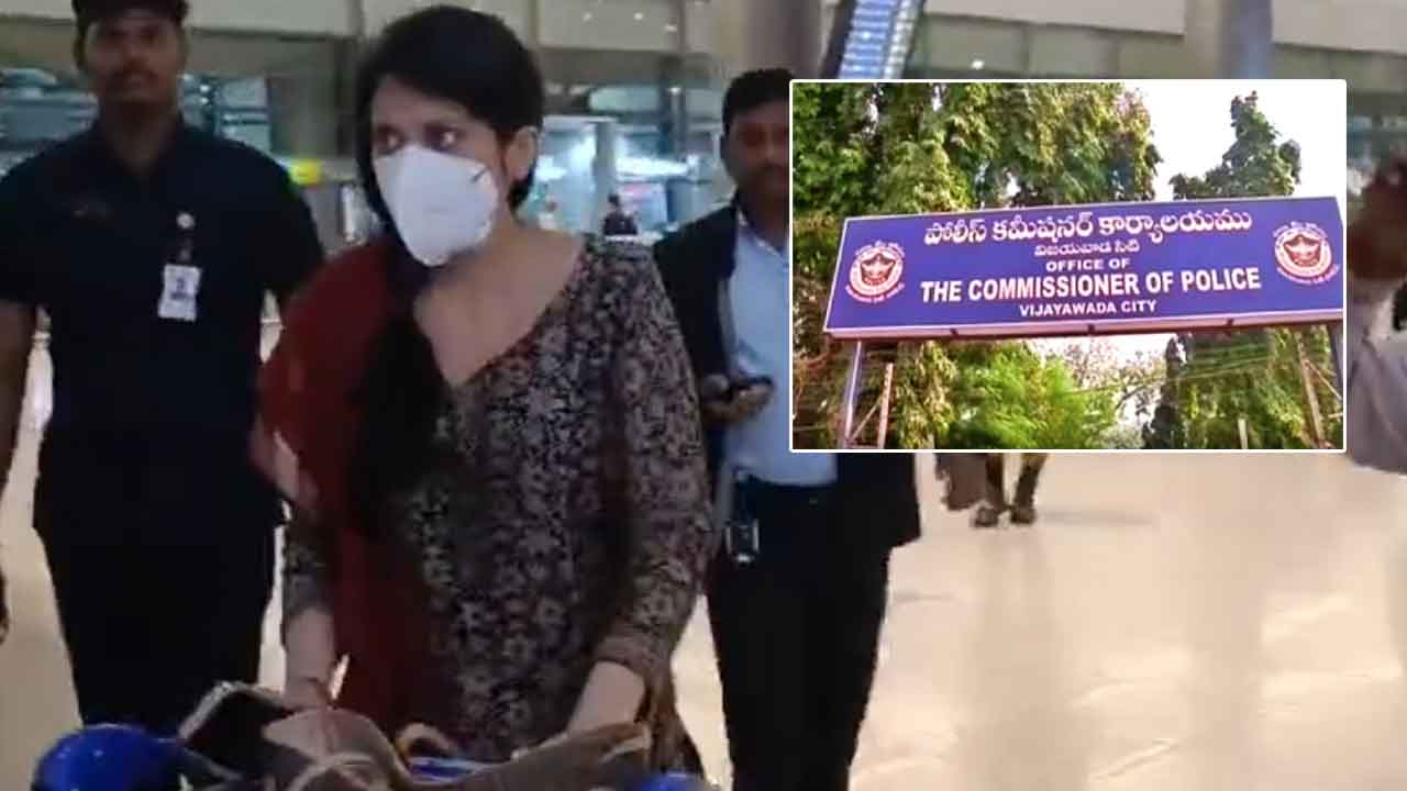 Mumbai Heroine Jathwani Issue: నేడు విజయవాడకు ముంబై నటి జత్వానీ.. సీపీతో భేటీ..!