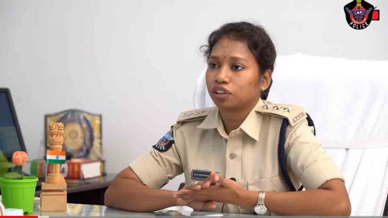 Kadambari Jethwani Issue: ముంబై నటి వ్యవహారంపై విచారణ అధికారిగా ఏసీపీ స్రవంతి నియామకం