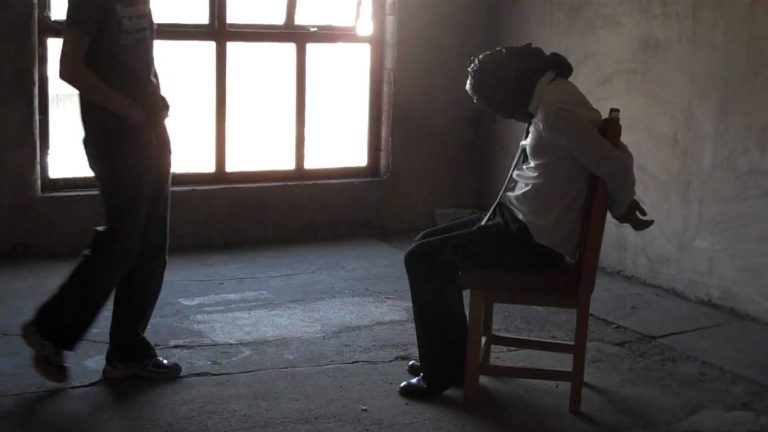 Kidnap Case: చిత్తూరులో ఇద్దరు విద్యార్థుల కిడ్నాప్..