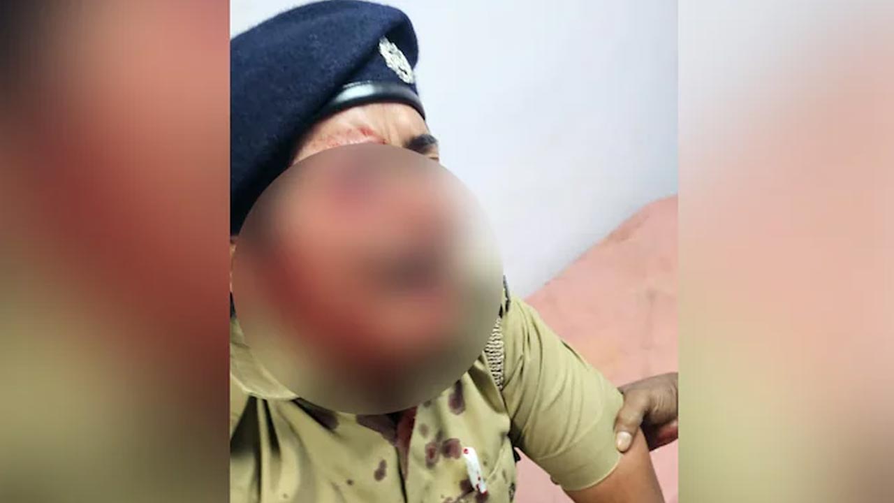 Kolkata Doctor Case: పశ్చిమ బెంగాల్‌ పోలీసుల సోషల్‌ మీడియా పోస్ట్‌పై దుమారం!