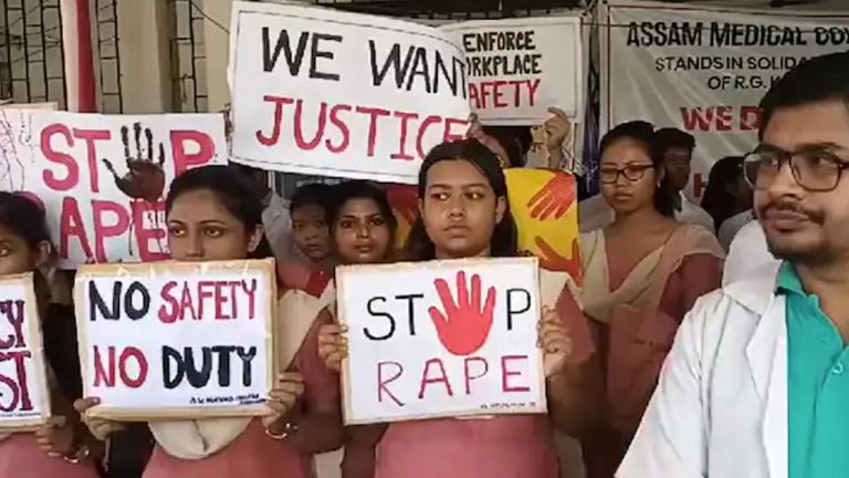 Doctors Strike: మూతపడిన చిన్నా,పెద్దా ఆస్పత్రులు.. సమ్మె చేస్తున్న వైద్యుల 5 డిమాండ్లు ఇవే..