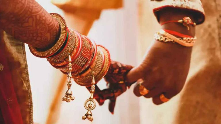 Second Marriage: గుట్టుగా రెండో పెళ్లికి సిద్ధమైన భర్త.. ట్విస్ట్‌ ఇచ్చిన మొదటి భార్య..!