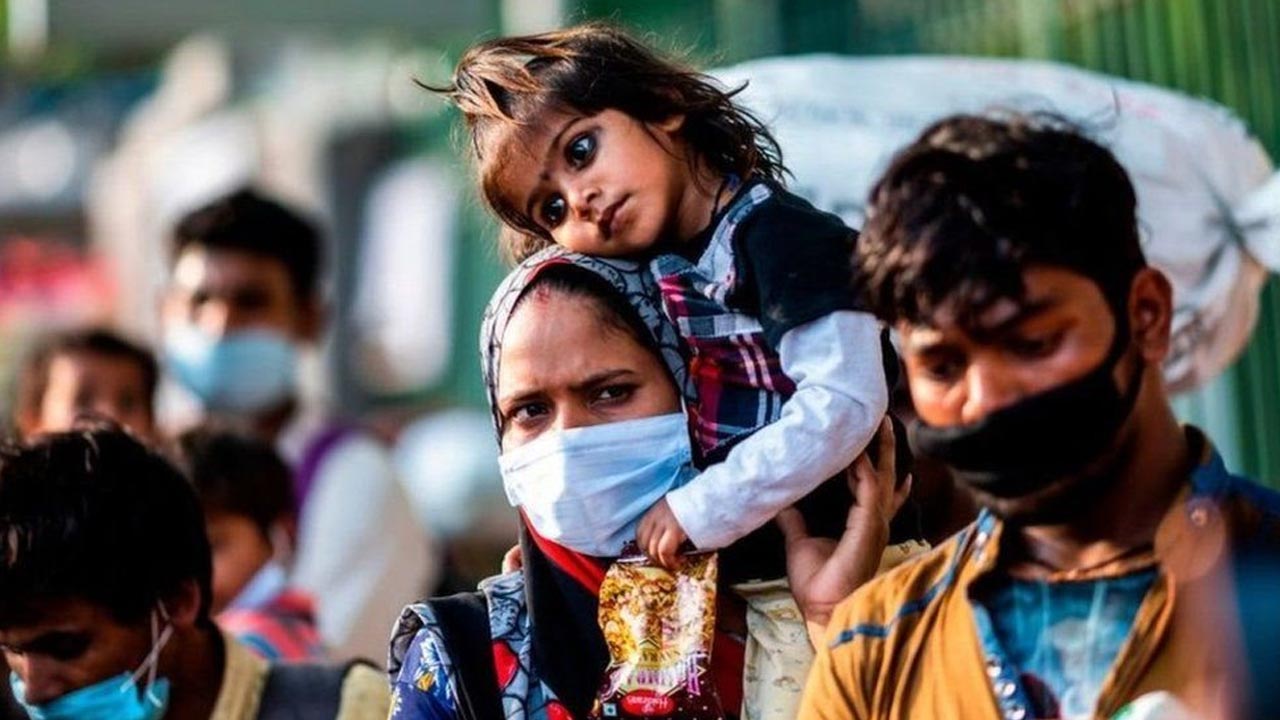 Migration: ఇతర దేశాలకు వలస వెళ్లి నివసిస్తున్న మతస్తులు వీళ్లే.. హిందువులు కూడా..!