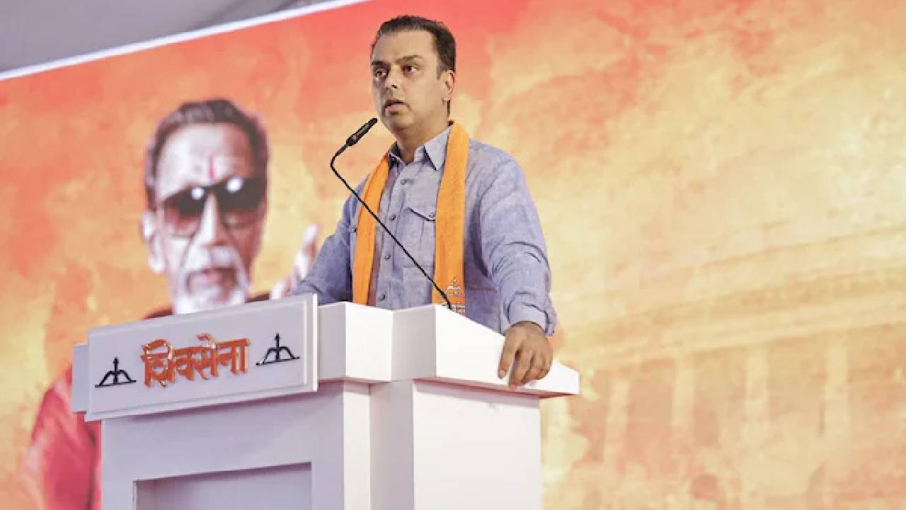 Milind Deora: కాంగ్రెస్ ఎప్పటికీ ఉద్ధవ్ ఠాక్రేని ముఖ్యమంత్రి చేయదు..