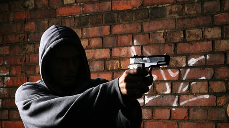 Murder Video: కౌన్సిలర్ ను హత్య చేసిన దుండగులు..