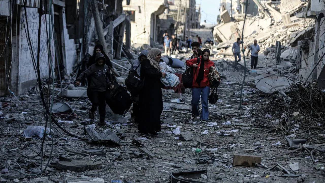 Israel Gaza War : గాజాలో ఇజ్రాయెల్ సైన్యం విధ్వంసం.. 36 మంది మృతి