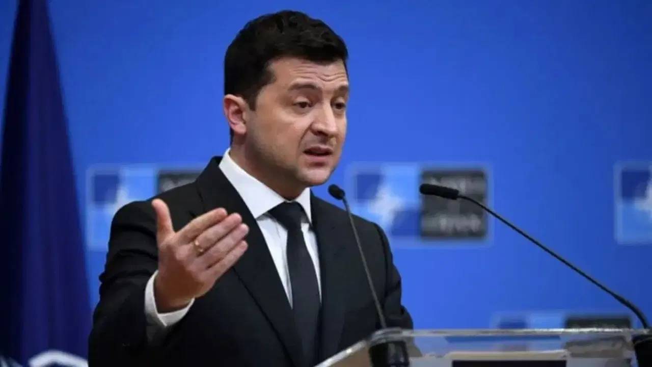 Zelensky : ఉక్రెయిన్ యుద్ధాన్ని ముగించడానికి సిద్ధంగా ఉంది : జెలెన్స్కీ